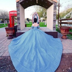 Sweetheart Neck Sky Blue Quinceanera Dress Off Shoulder Sequin 15 Dresses