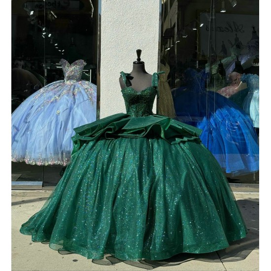 Sweetheart Neck Tiered Emerald Green Quinceanera Dresses Spaghetti Strap 15 Dress