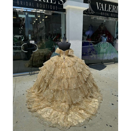 Tiered Gold Quinceanera Dresses Off Shoulder Sweetheart Neck Sequin 15 Dress