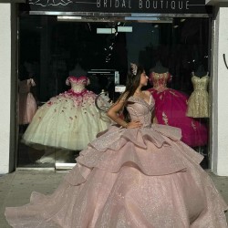 Tiered V Neck Pink Quinceanera Dresses Off Shoulder Ball Gown 15 Dress With Bow