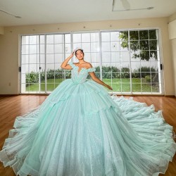 Tiered Vestidos De 15 Anos Sage Green Quinceanera Dress Sweetheart Neck Sweet 15 Prom Party Dresses