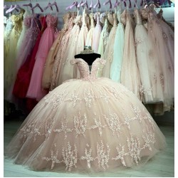 V Neck Rose Gold Quinceanera Dress Lace Appliquéd Ball Gown With Bow