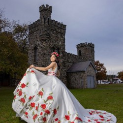 V Neck Vestidos De 15 Anos Sleeveless White Quince Dress Princess Quinceanera Dresses