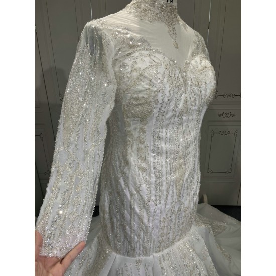 2024 Elegant Wedding Dresses Long Sleeves Lace Up Back Sequin Bridal Gowns High Neck robe de mariee