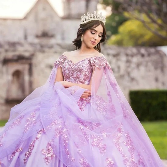 Lavender Quinceanera Dress V Neck Vestidos De 15 Anos With Cape 