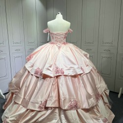 Exquisite Off The Shoulder Pink Quinceanera Dresses for Girl Sweetheart Neck Appliques Ball Gown