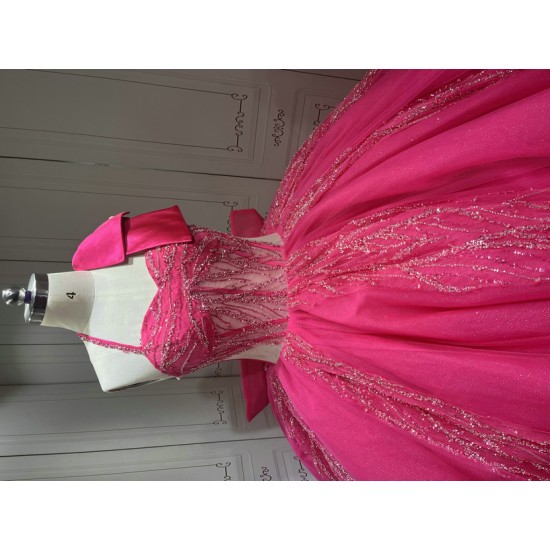 Halter Neck Hot Pink Quinceanera Dress Sleeveless Sweet 15 Gowns Ruffled Princess Dress With Bow