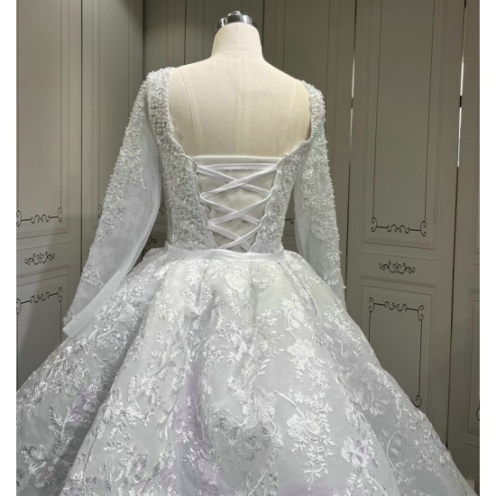 Lace Long Sleeves Wedding Dresses Princess Plus Size Ball Gown Bridal Dresses Lace Up Bridal Gowns