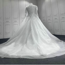 Long Sleeve Wedding Dress Ball Gown Lace Appliques High Neck Tulle Bridal Gown Robe Mariage