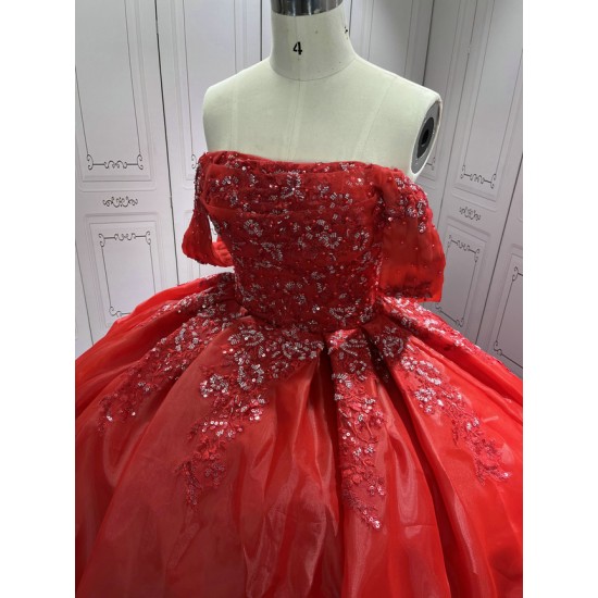 Luxury Princess Red Quinceanera Dresses 2024 Lace Appliques Off Shoulder Ball Gown Party Dress For Sweet