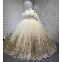 Off Shoulder Champagne Quince Dress Lace Appliques Vestidos De 15 Anos Sweetheart Neck Sweet 15 Gowns With Cape