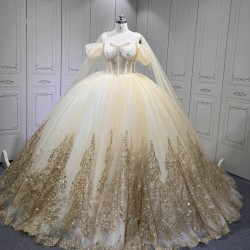 Off Shoulder Champagne Quince Dress Lace Appliques Vestidos De 15 Anos Sweetheart Neck Sweet 15 Gowns With Cape