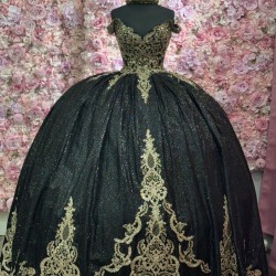 Off Shoulder Black 15 Quinceanera Dresses 2024 Sweet Party Dresses Luxury Ball Gown Classic 15 Year Old Dress Customized