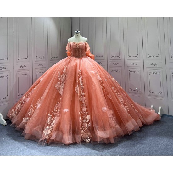 Off Shoulder Orange Quinceanera Dresses Sweet 16 Dress Appliques Voluminous Ball Gowns Customised Vestidos De Baile