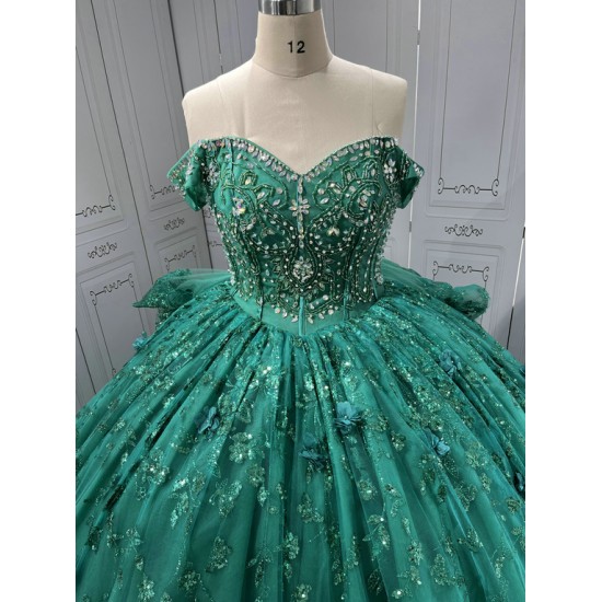 Off The Shoulder Green Quinceanera Dresses Ball Gown Tulle Appliques Tiered Vestidos De XV Anos