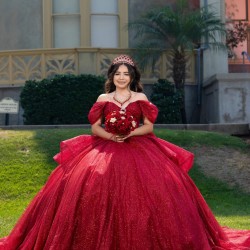 Sequin Red Quinceanera Dress Off Shoulder Girl Women Dress Sweetheart Neck Vestidos De 15 Anos With Bow