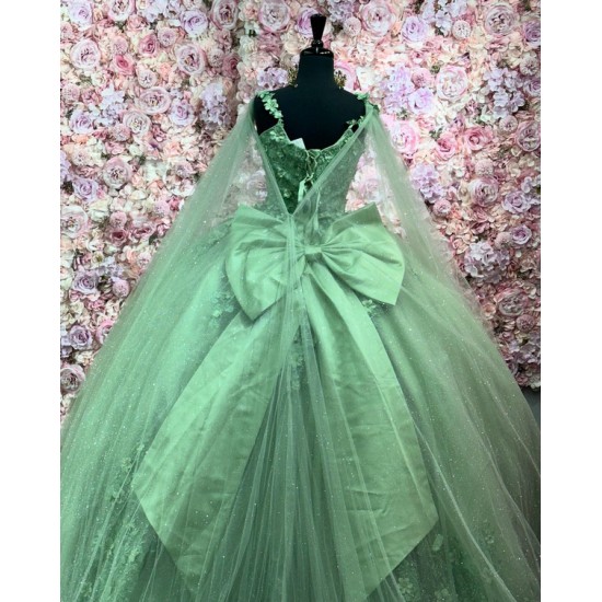 Shiny Green Quinceanera Dresses Mexican Sweetheart Ball Gown Cape Sleeve Vestidos De 15 Anos