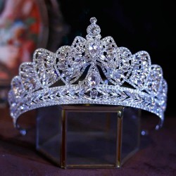 Silver Color Tiaras And Crowns For Rhinestone Head Ornaments Fashion Accessories Gift Wedding Bride Party Luxury Crystal Diadems 