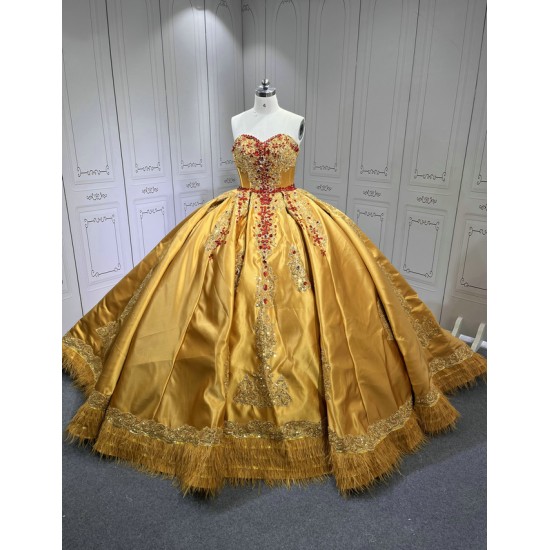 Snow White Quinceanera Dress Princess Sweet 15 16 Years Old Birthday Party Gown